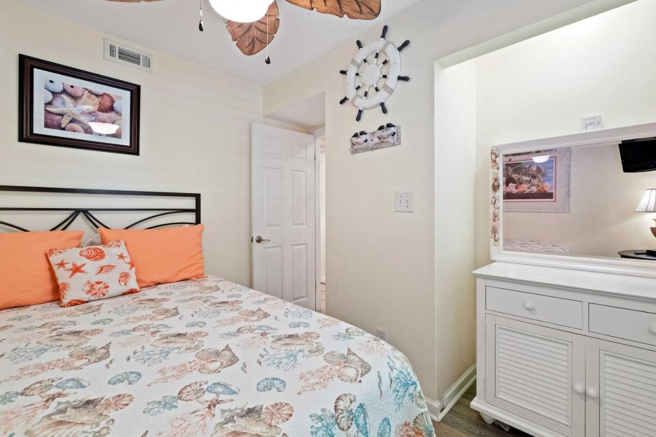 Walk To Beach Resort Condo In Hilton Head! Hilton Head Island Bagian luar foto